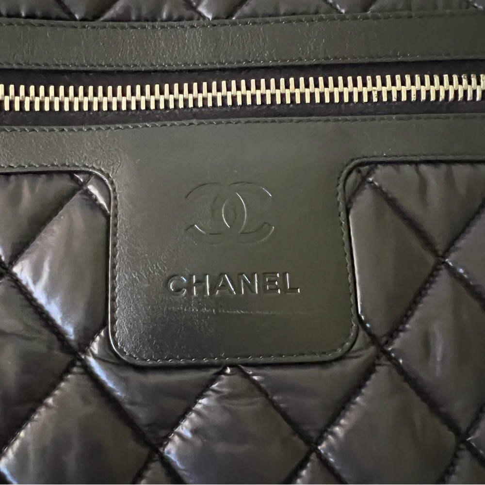 CHANEL Nylon Quilted Large Coco Cocoon Tote Black - Picture 8 of 16
